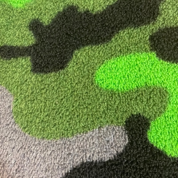 Calvin Klein Camouflage Fleece Pajama Bottoms - Black/Gray/Green - Picture 4 of 9